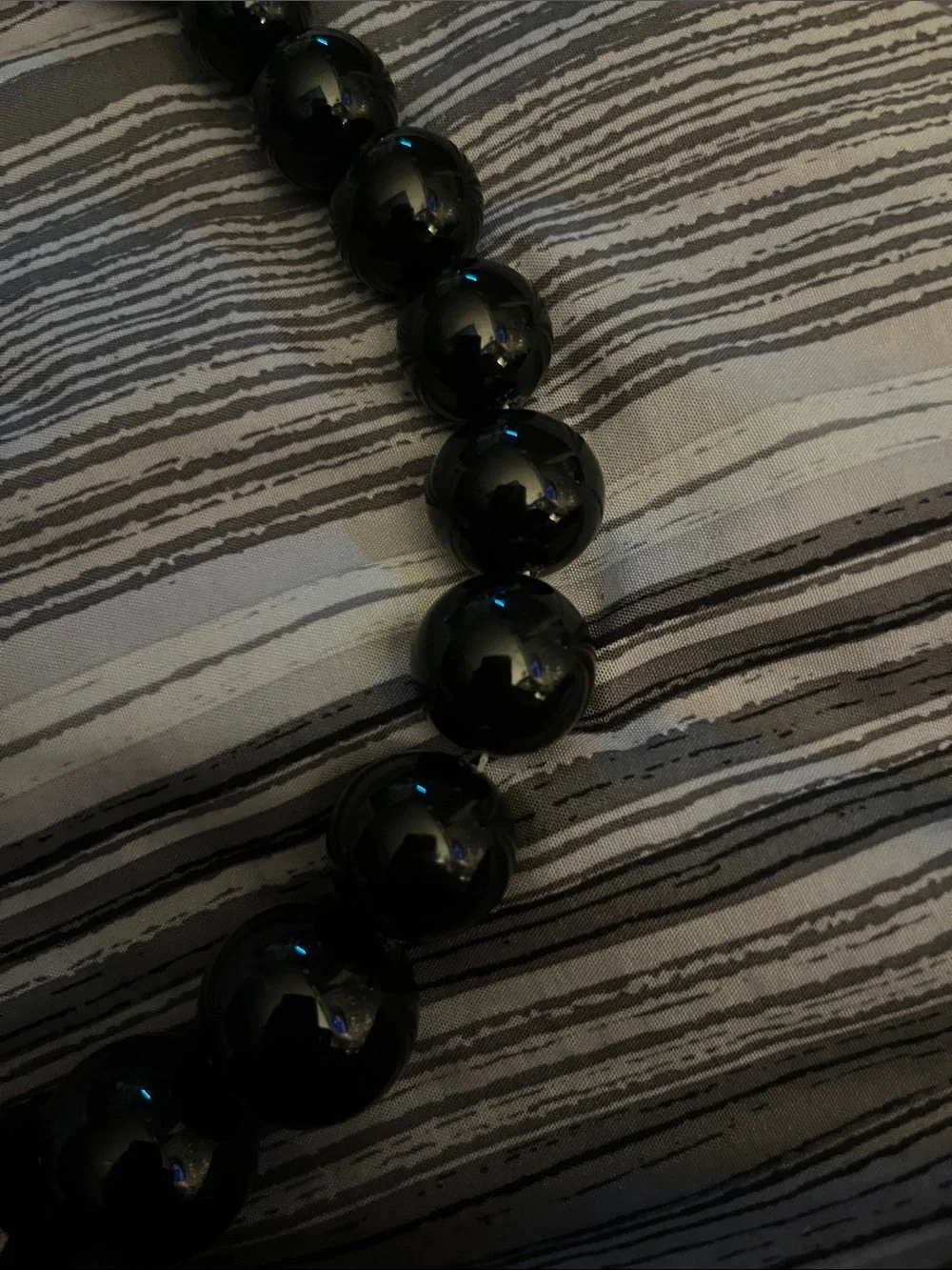 N/A timeless black